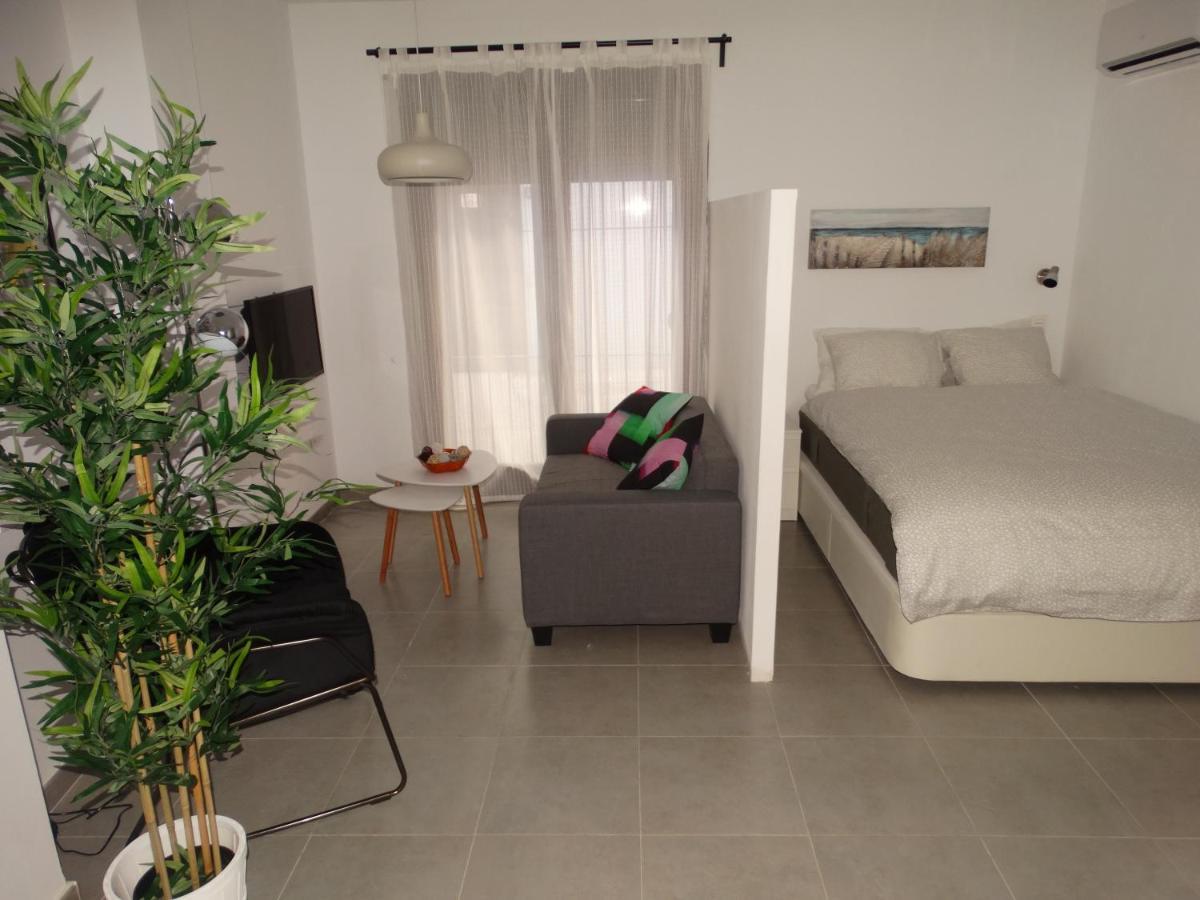 Malaga Apartamentos - Jinetes, 23 Exterior photo